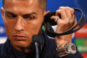 FOTO // Cât costă colecția de ceasuri a lui Cristiano Ronaldo. Doar un singur exemplar este estimat la 2 milioane de euro